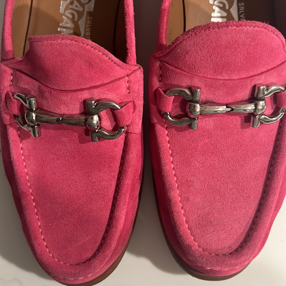💗Salvatore Ferragamo hot pink loafers - Picture 11 of 12
